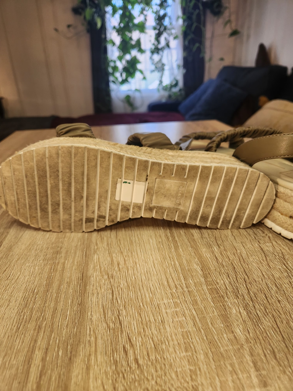 Dolce Vita Mizza Faux Leather Espadrille Platform Sandals - Picture 3 of 3